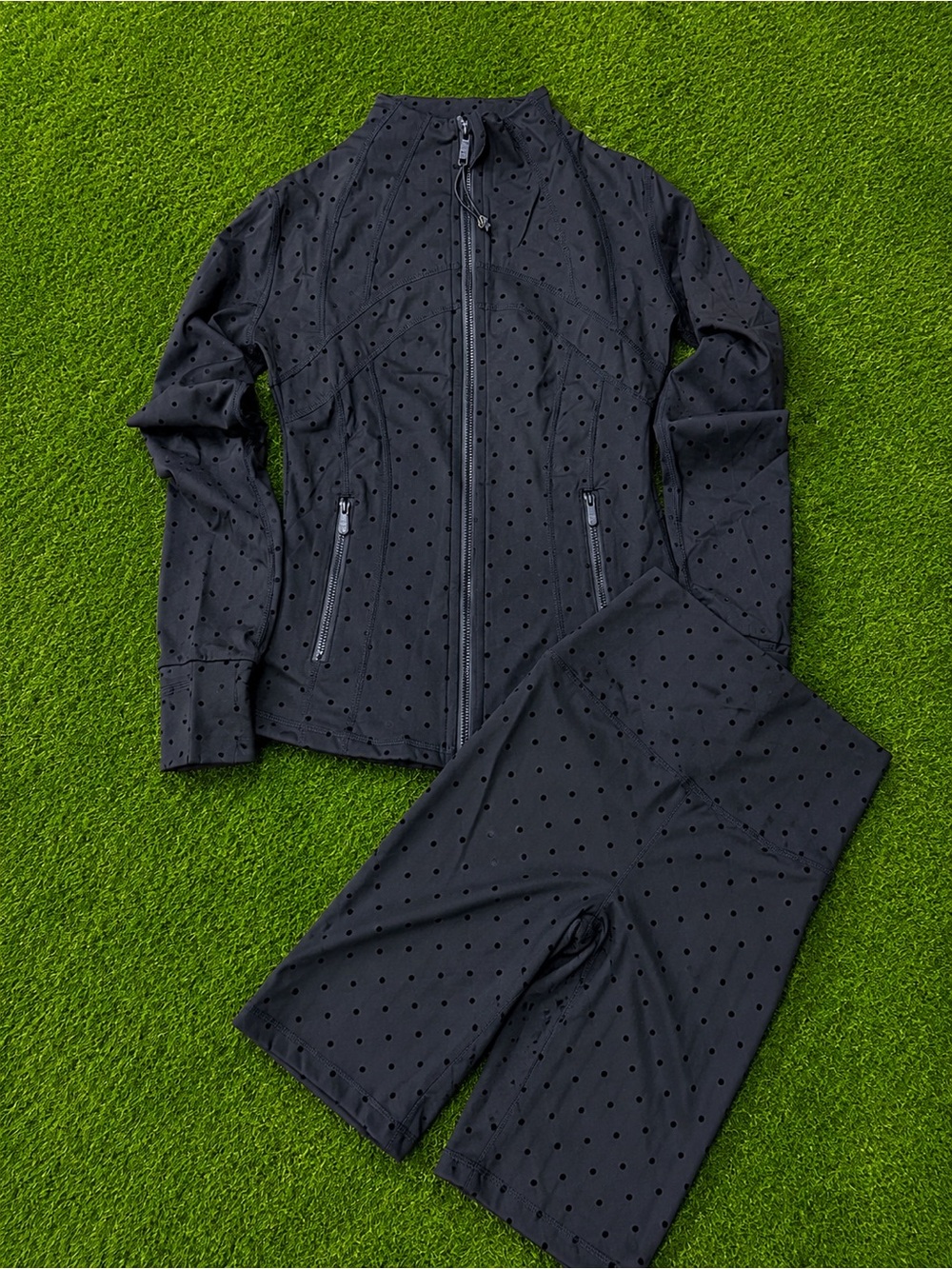 Lululemon Polka Dot Define Jacket & Shorts Set Size 2